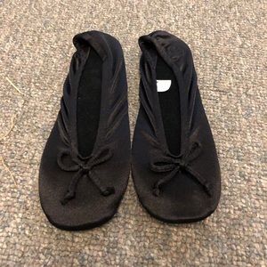 COPY - Isotoner ballerina slippers